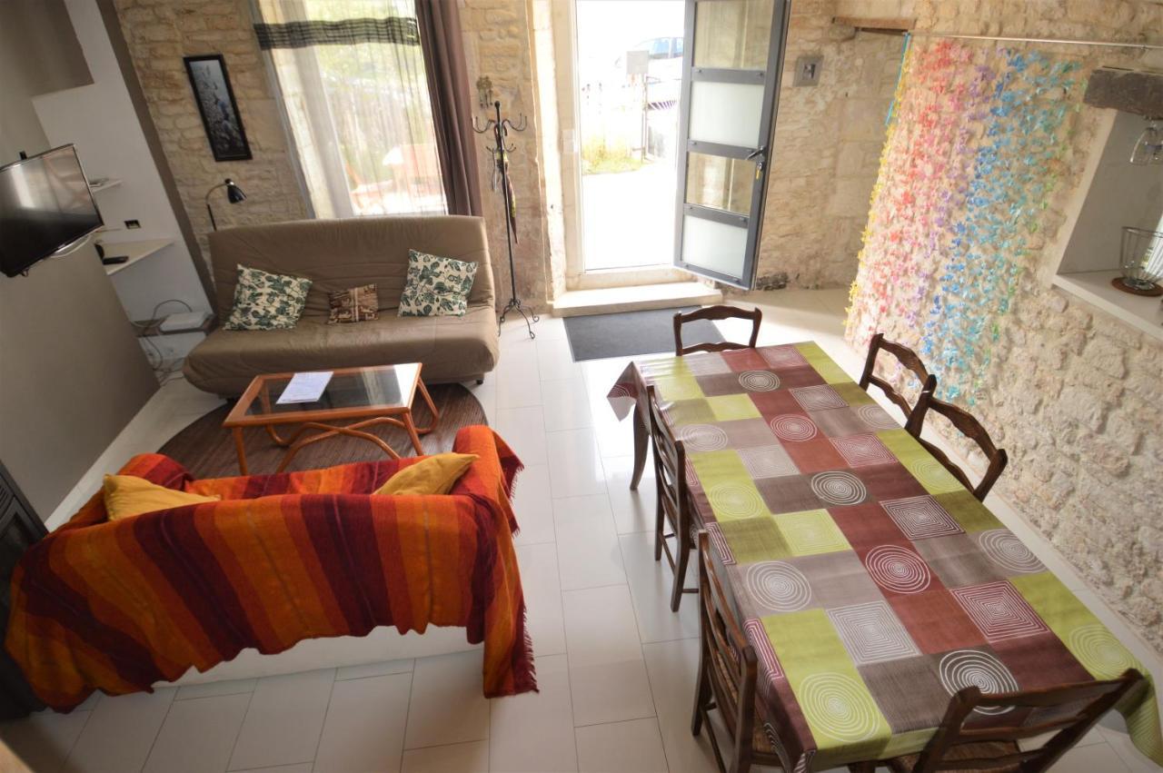Maison,Appartement De Charme Bord De Mer - Avec Jardin Et Wifi Luc-sur-Mer Exterior foto