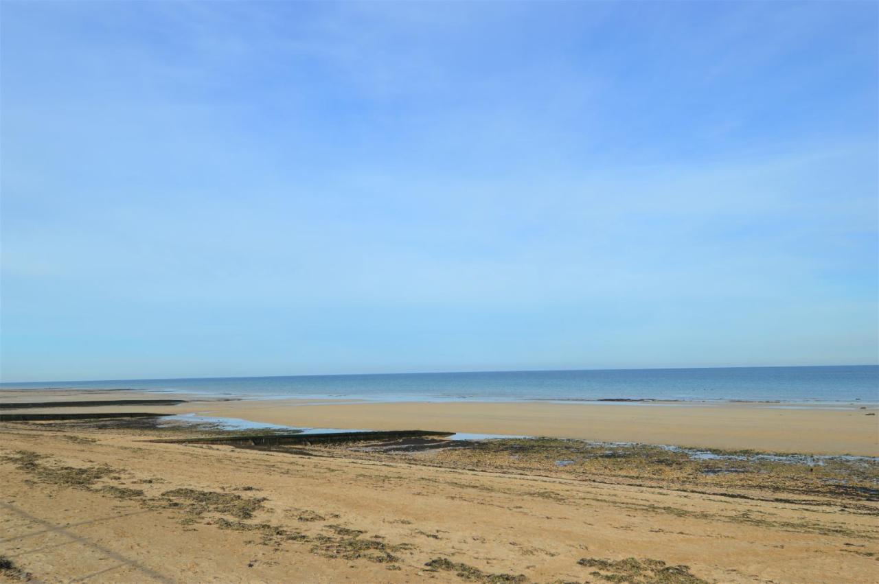 Maison,Appartement De Charme Bord De Mer - Avec Jardin Et Wifi Luc-sur-Mer Exterior foto